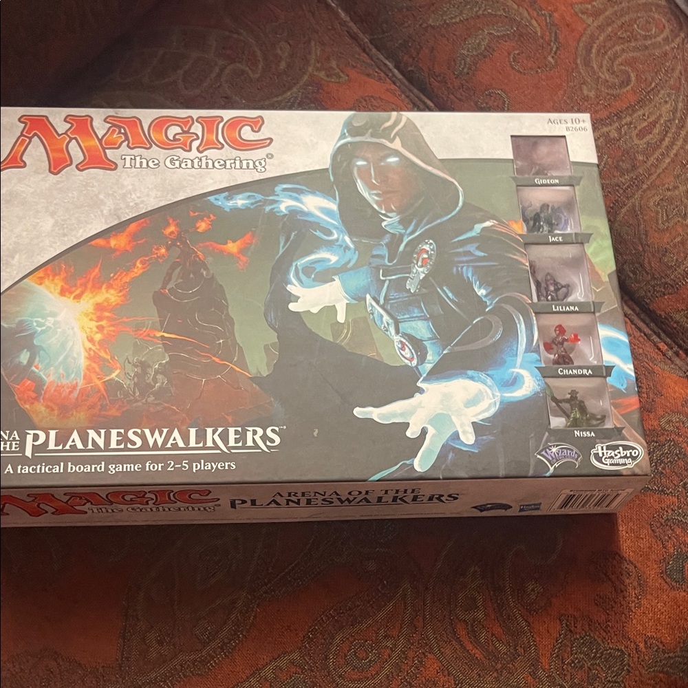 Magic: The Gathering — Arena of the Planeswalkers Board Game (Multicolor)